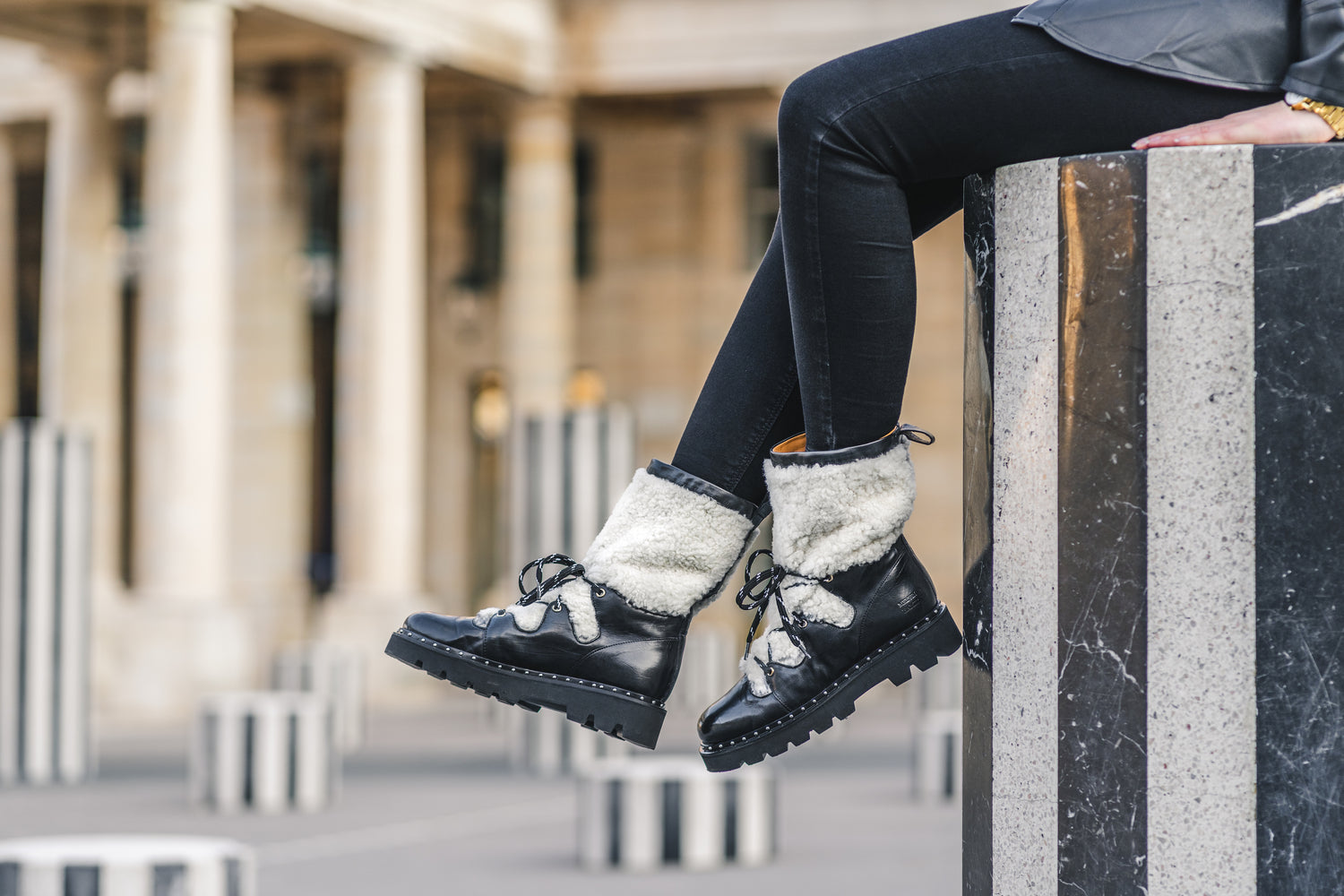 Shearling Melvin & Hamilton