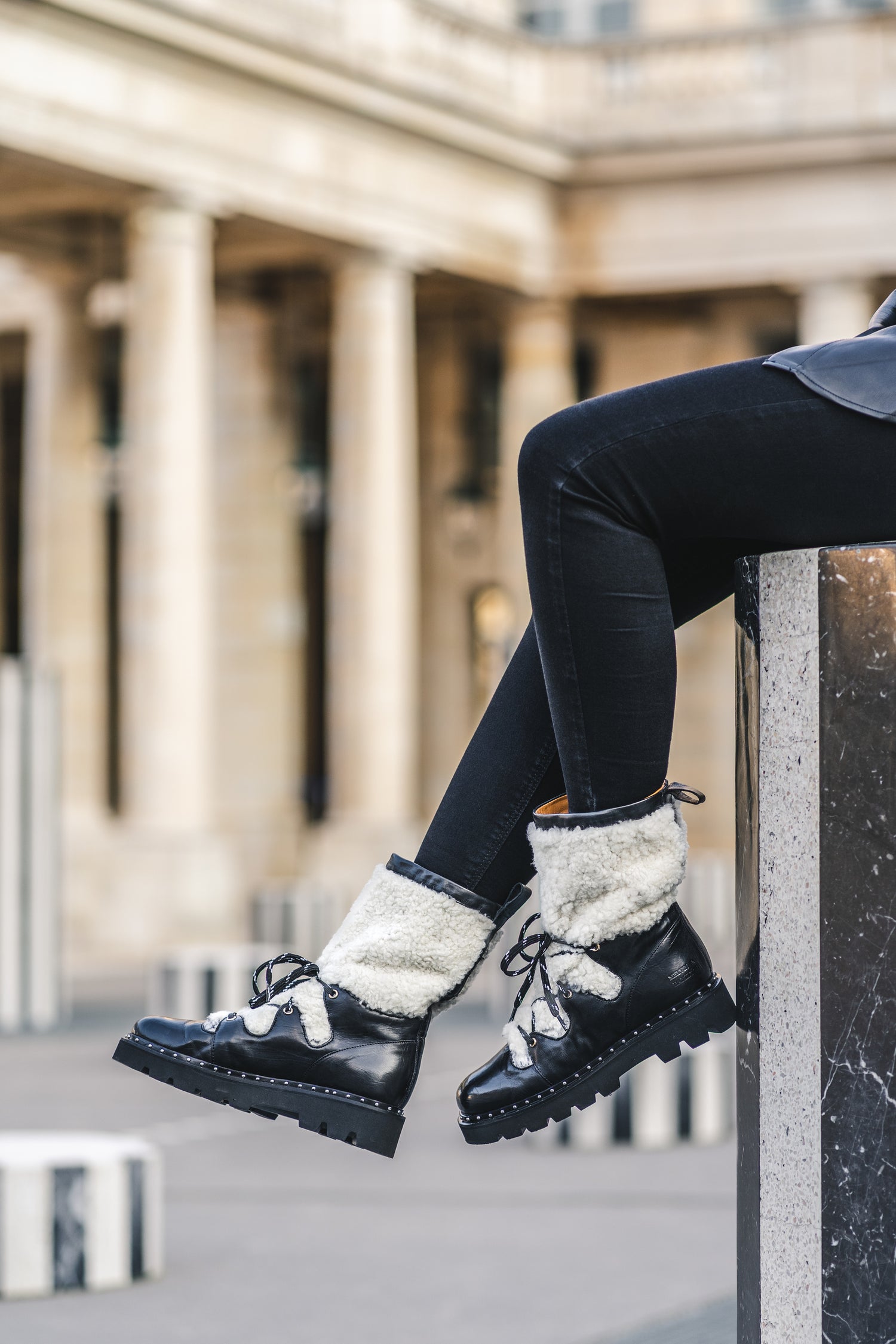 Shearling Melvin & Hamilton