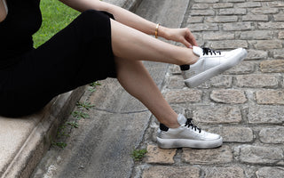 Srebrne buty damskie Melvin & Hamilton